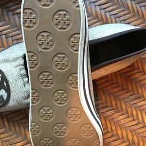 Tory Burch Shoes - Tory Burch Beige Canvas Shoe w/ Brown Leather Trim Tory Burch Shoes - Tory Burch Beige Canvas Shoe w/ Brown Leather Trim